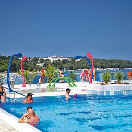 Campsite Eurocamp Mobilheime Auf Camping Lanterna Porec